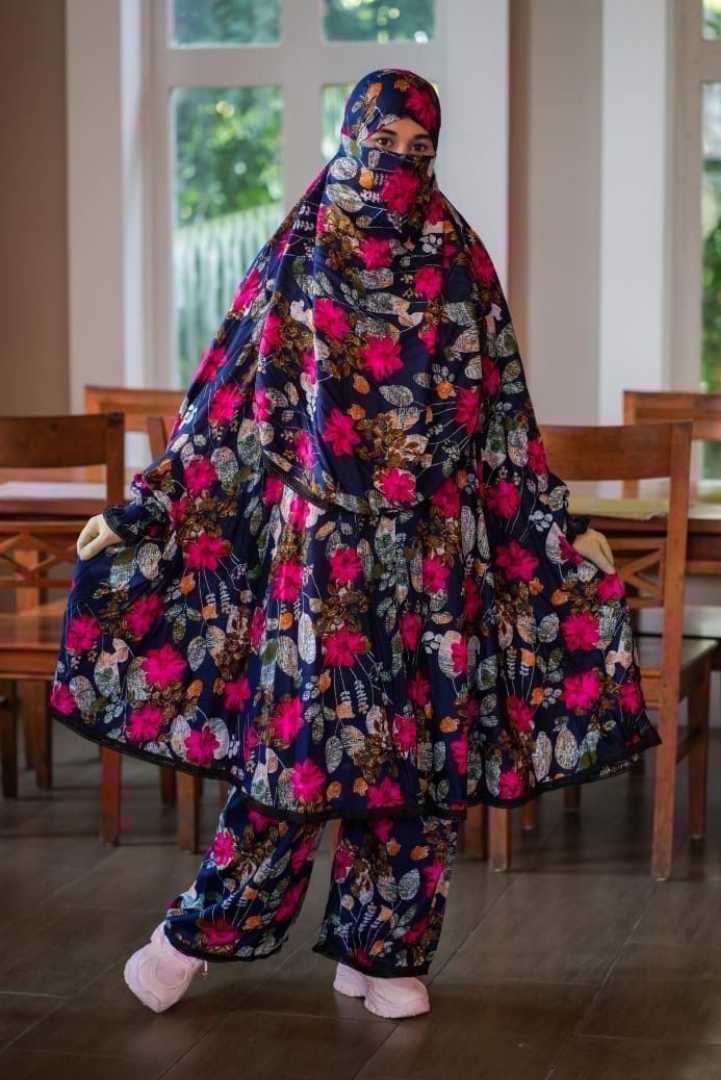 খিমার,প্লাজু,সেট,🌿,